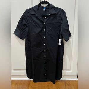 NWT Old Navy black puff sleeve shirt dress. Size small.